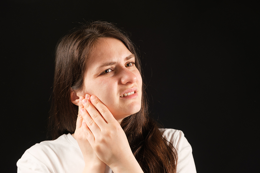 Sudden Tooth Pain? Here’s What Might Be Causing It